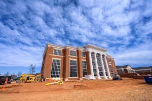 Dentsply Sirona and High Point University Forge Strategic Alliance to Transform Dental Education