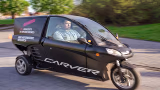 Dutch Study: E-Scooters, Fatbikes Cut Car Use but Raise Cycling Risk