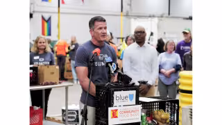 Blue Shield Commits $300,000 to Alameda Food Bank's Medicine Program