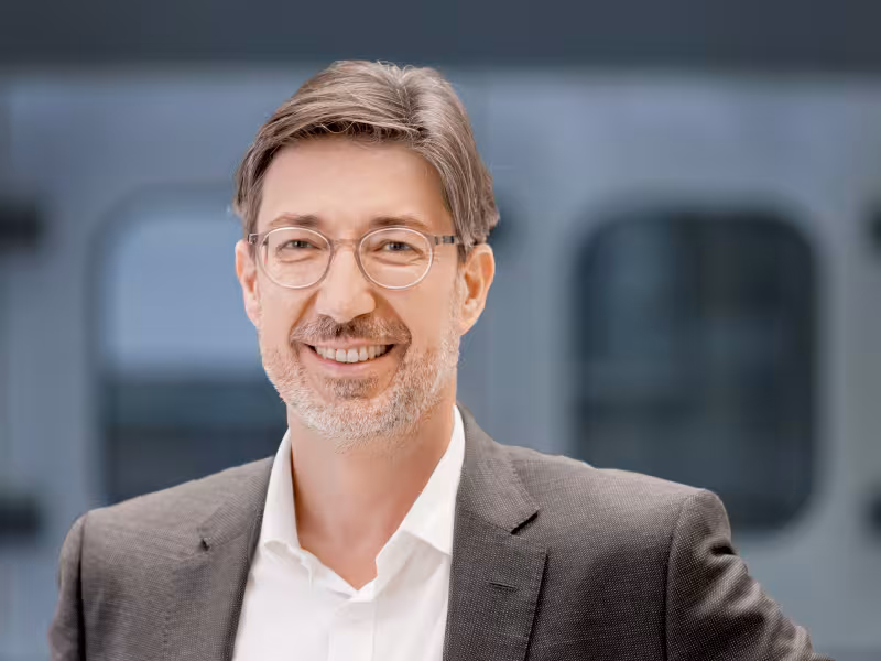 KHS Showcases Holistic Beverage Line Innovation at drinktec 2025