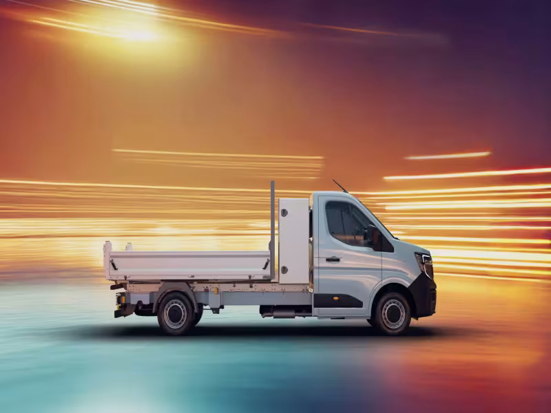 Renault Formalises LCV Conversion Offer With Factory-Built "converted by Renault" Programme