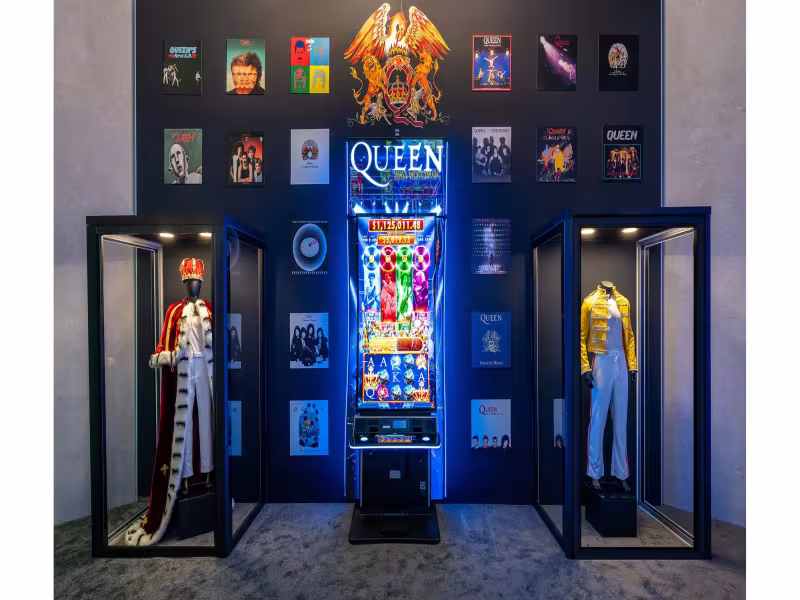 IGT Unveils Queen-Themed Slot Game on New Summit75 Cabinet
