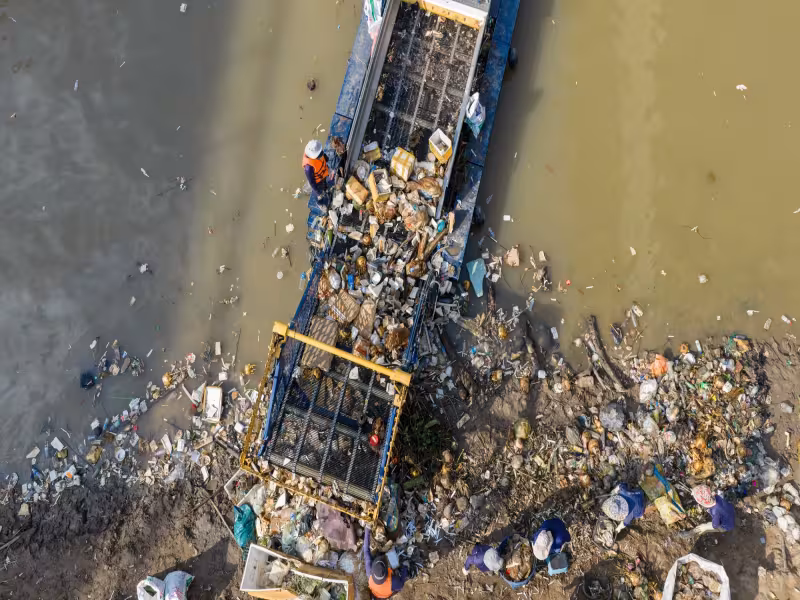 PLAN-B NET ZERO, everwave Link Energy Tariffs to River Plastic Cleanup