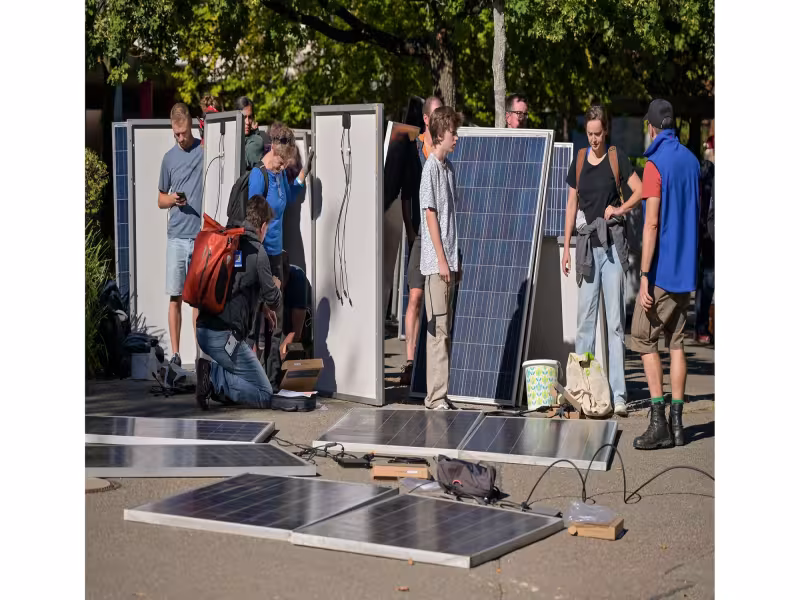 Hoymiles Supplies 300 Microinverters for Freiburg Solar Upcycling Event