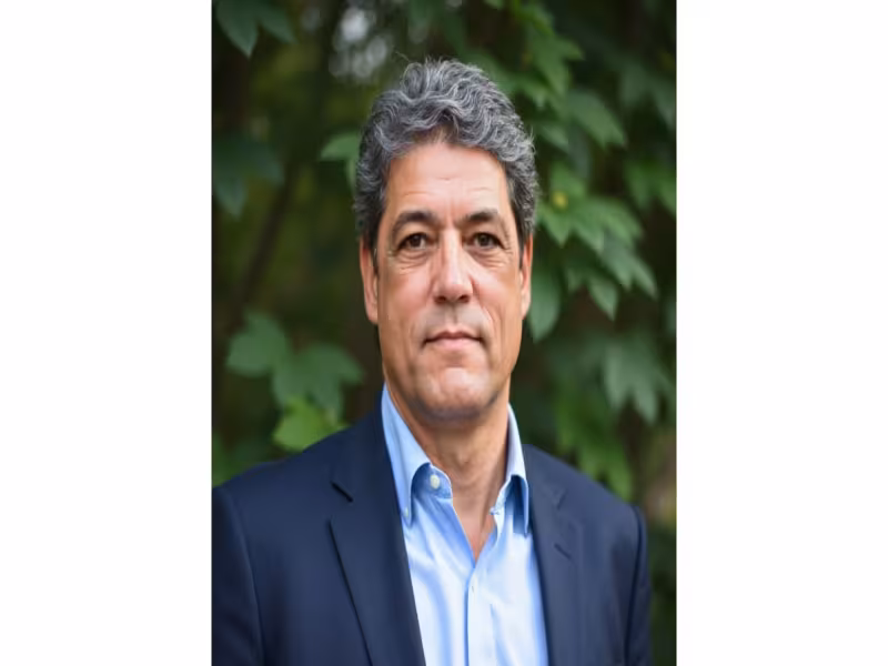 Chris Graham Wins Industry Icon at Global Branded Residence Awards